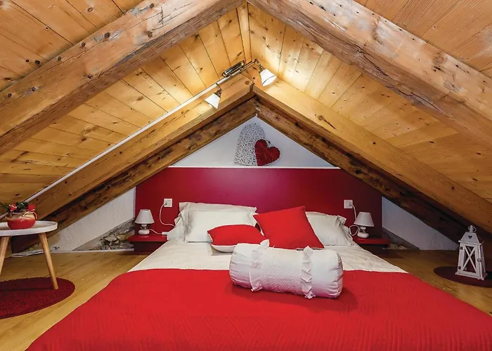 4 Bedroom Pet Friendly In בית נופש Drniš