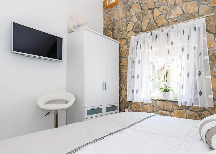 4 Bedroom Pet Friendly In בית נופש