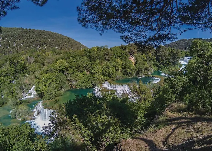 4 Bedroom Pet Friendly In Vikendica *